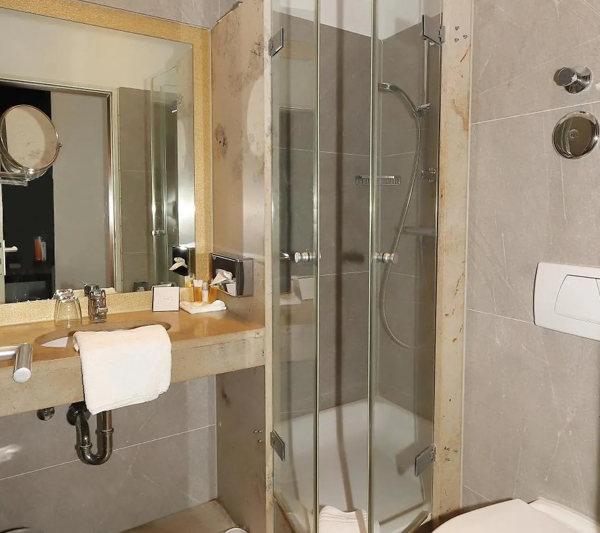 Devin Art Hotel Düsseldorf
