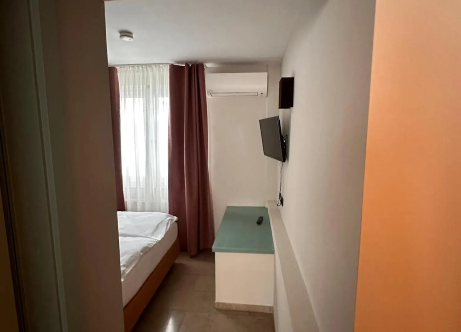 Devin Art Hotel Düsseldorf Alemania